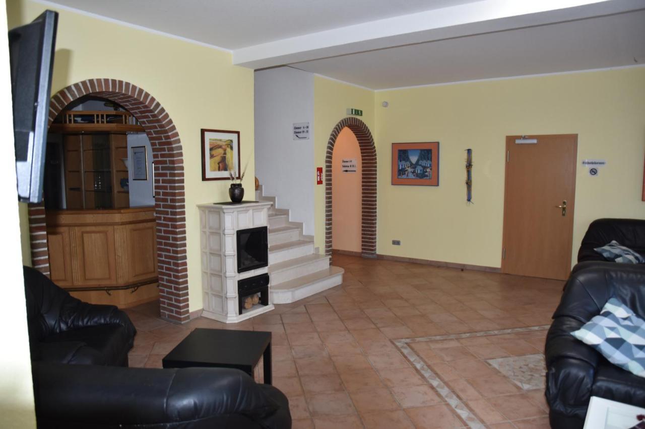 Hotel Zum Gesundbrunnen Bad Zwischenahn Luaran gambar