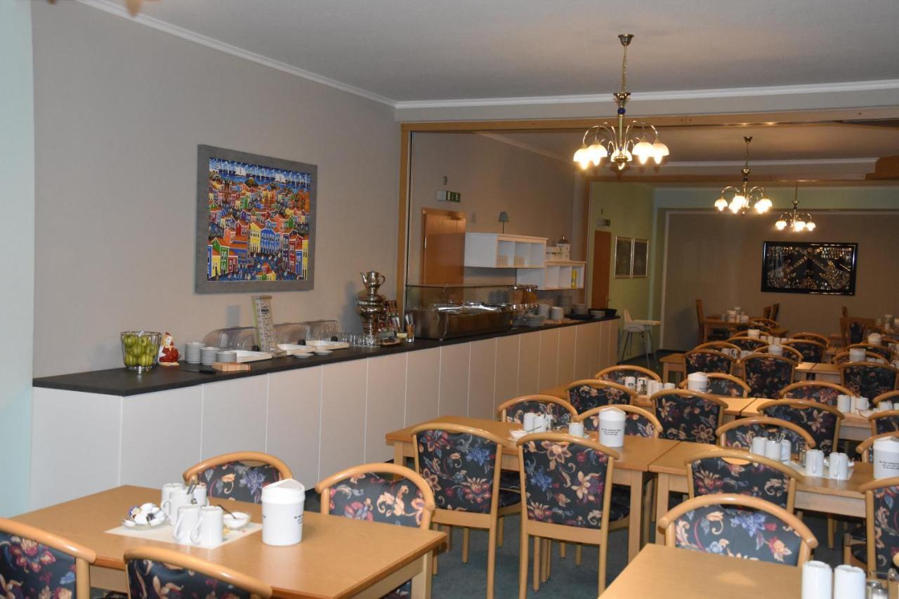 Hotel Zum Gesundbrunnen Bad Zwischenahn Luaran gambar